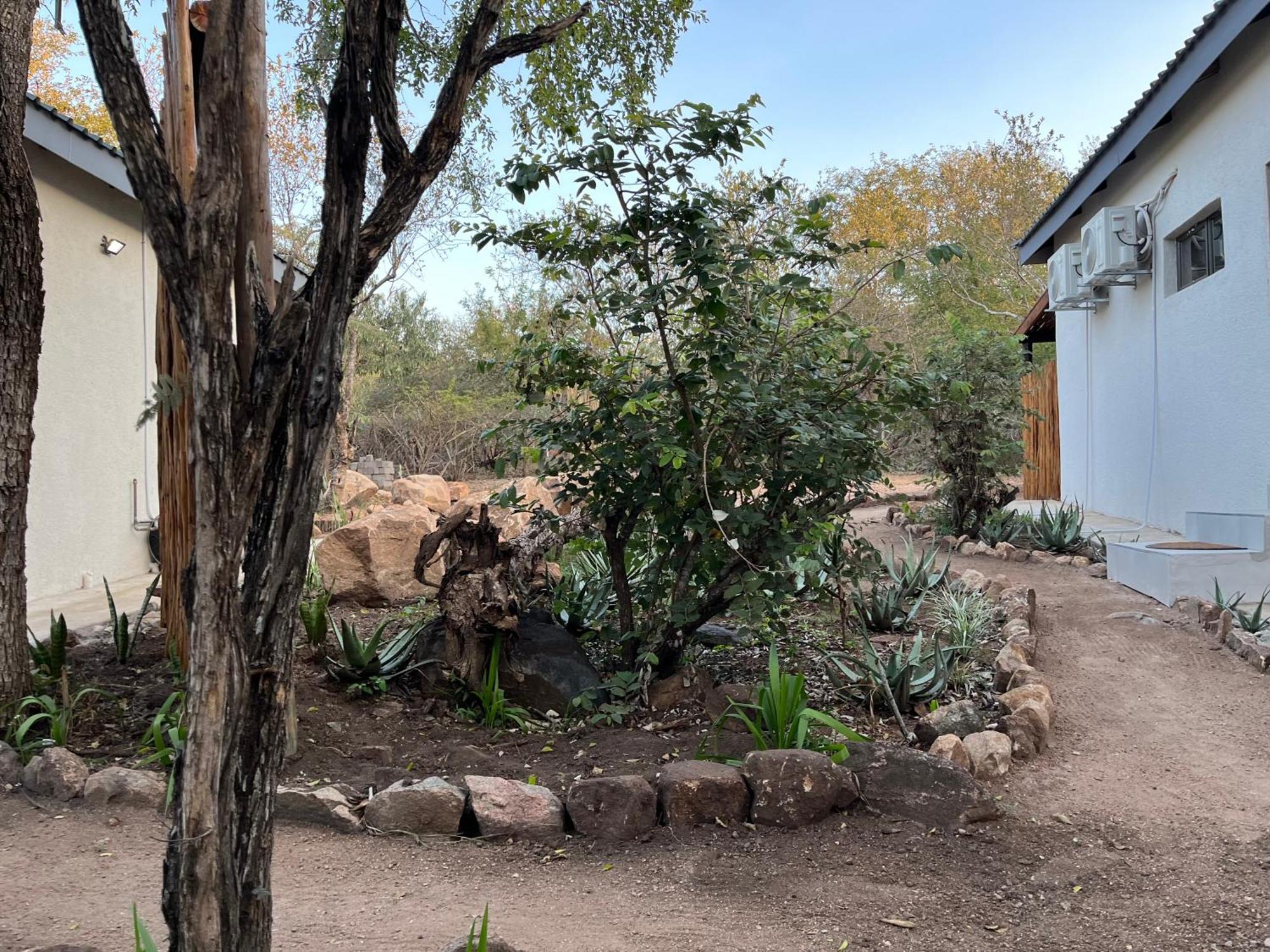 Kholiwe On Kruger Lodge & Safaris Marloth Park Esterno foto